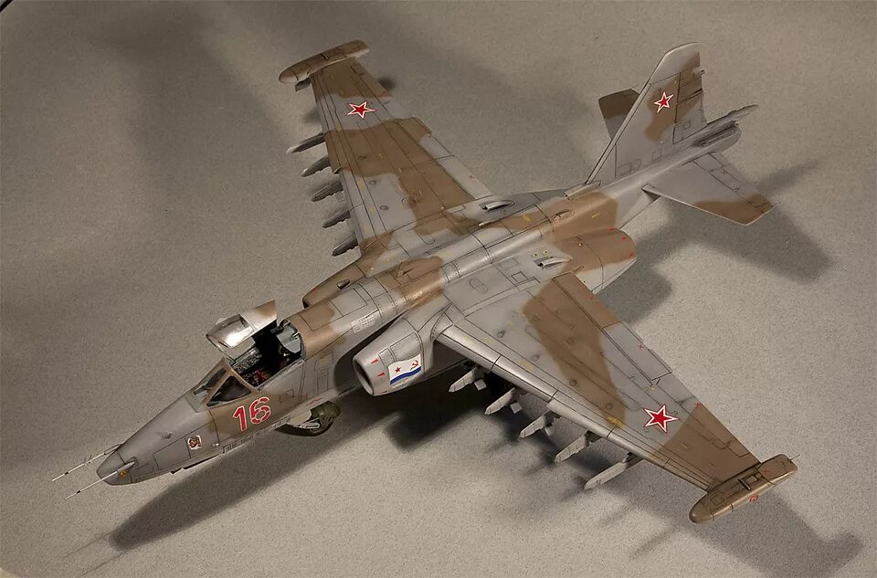 Русское 1 48. Су-25 1/48. Декаль Су-25 1/48. Су-25 Штурмовик звезда 1/48. Су-25 1/48 звезда.