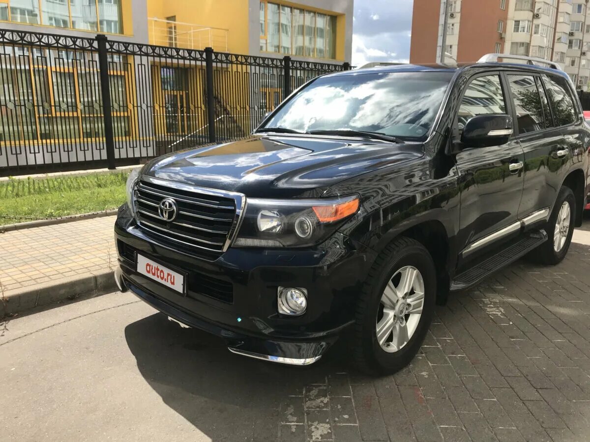 Тойота ленд Крузер 2015 чёрный. Toyota Land Cruiser 200. Toyota Land Cruiser 200 2012-2015. Тойота Лэнд круизер 200 черный. Ленд 200 б у