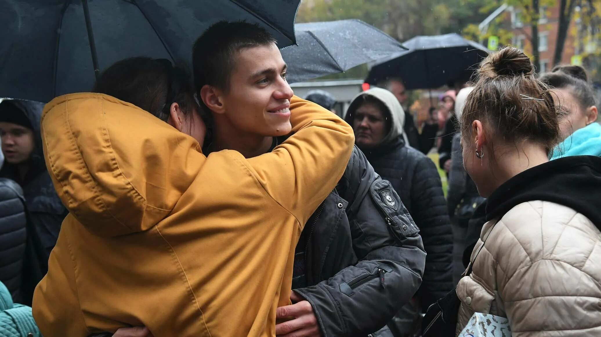 Мобилизация народа. Таджики люди. мобилизация в россии. мобилизация таджиков в москве. таджики в россии.