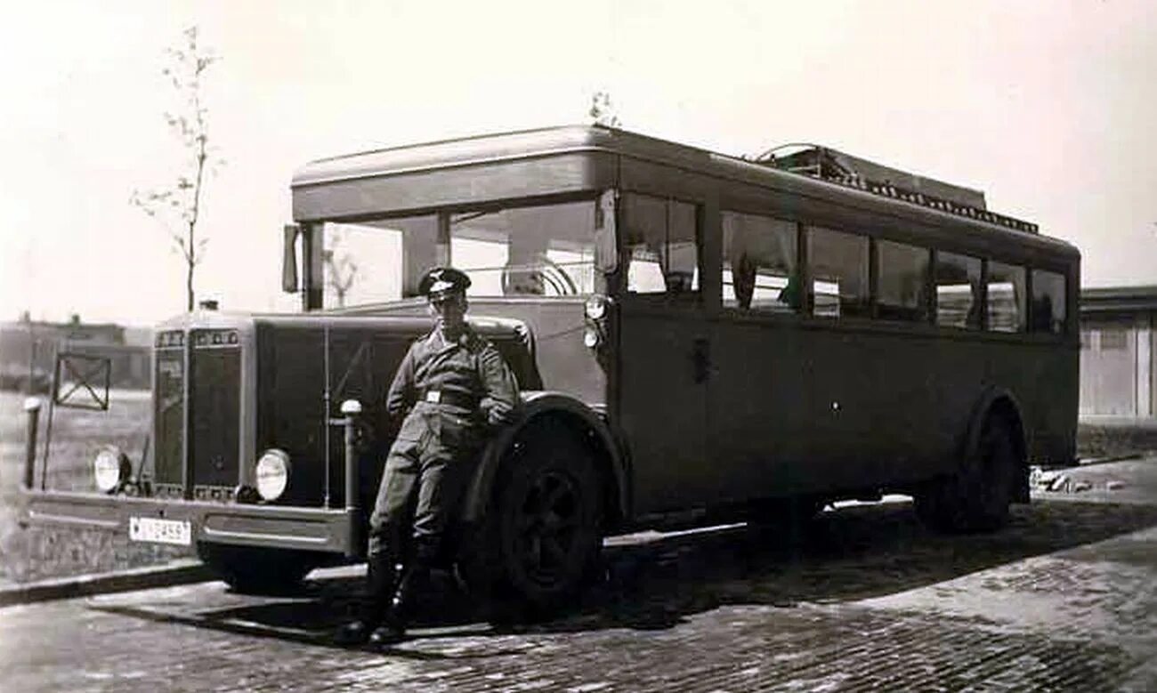 Грузовичков автобус. Грузовик Bussing-Nag g-31. Грузовик Bussing-Nag 900. Грузовой автомобиль Bussing Nag 900a. Renault Bus 1925.