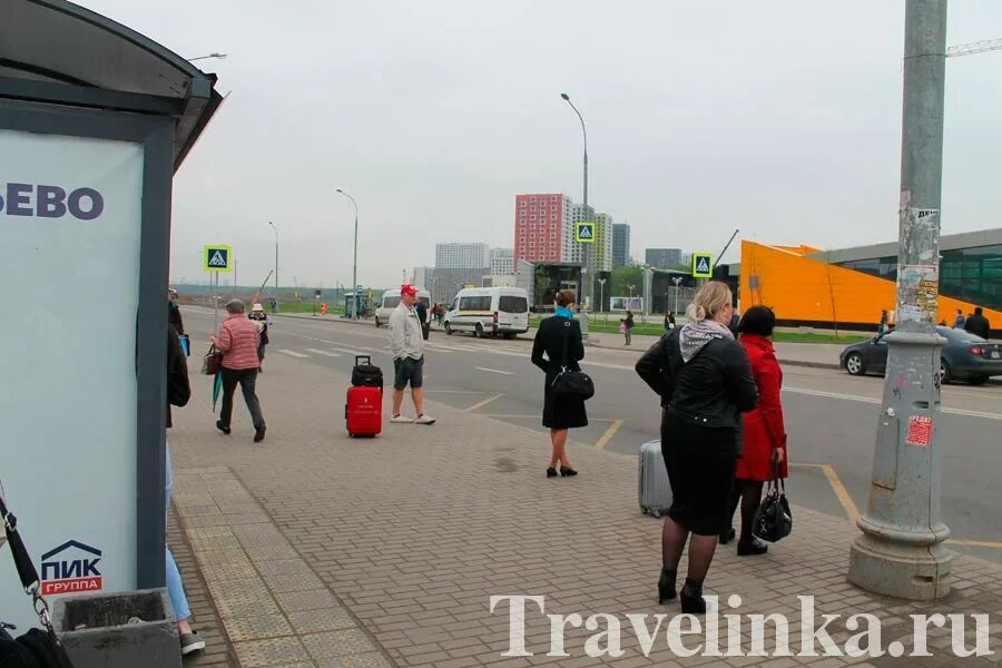 Метро саларьево до аэропорта внуково автобус. От метро саларьево до аэропорта внуково. Автобус 486 саларьево. Автобус до аэропорта внуково саларьево. Аэропорт саларьево.