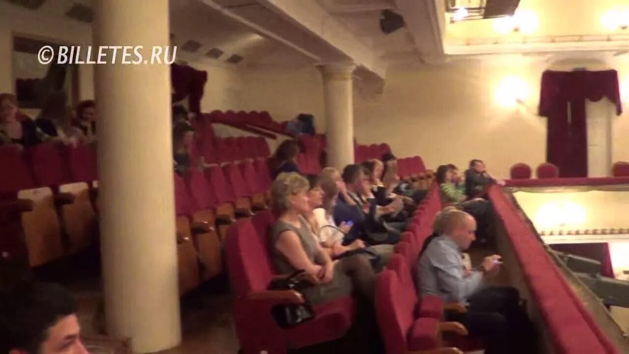 Театр пушкина бельэтаж. Театр пушкина ложа бельэтажа. театр им пушкина бельэтаж. театр пушкина зал бельэтаж. театр пушкина вид с бельэтажа.