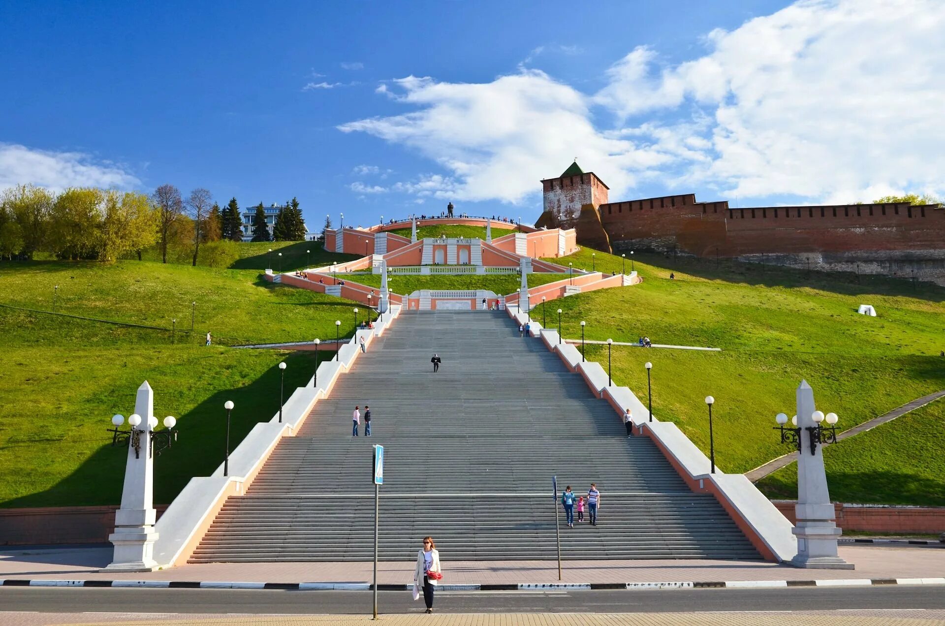 Достопримечательности новгорода за 1 день. Чкаловская лестница. Чкаловская лестница Нижний. Нижний Новгород лестница Чкалова. Город Нижний Новгород Чкаловская лестница.