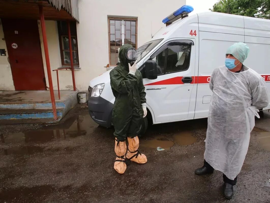 Что такое госпитализация. Госпитализация в стационар с covid. поздняя госпитализация пациентов с заболеваниями. саховой госпитализация.
