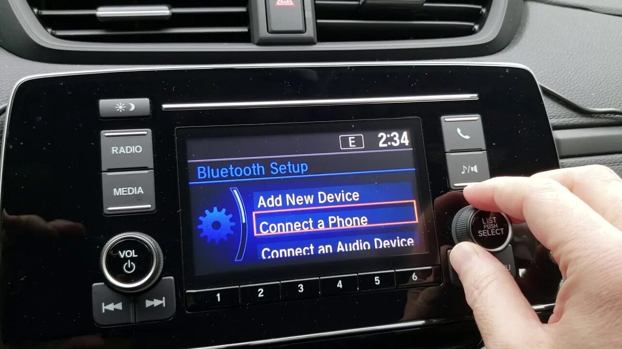 Honda bluetooth. Блютус гарнитура Хонда CR-V. Блютуз связь гарнитура в автомобиль Хонда ЦРВ 2007. Honda CRV Bluetooth Kit. Хонда СРВ 3 штатный блютуз.