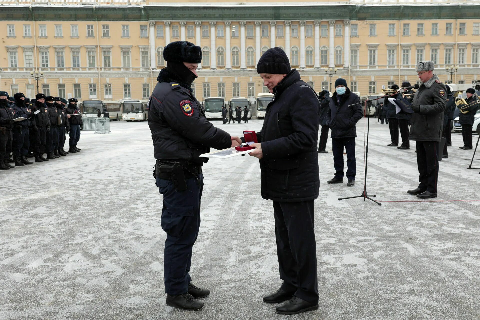 Почему в спб много полиции. Спецполк полиции санкт-петербурга. специальный полк полиции санкт-петербурга. специальный полк полиции гу мвд россии по спб. спец полк ппсп в спб.