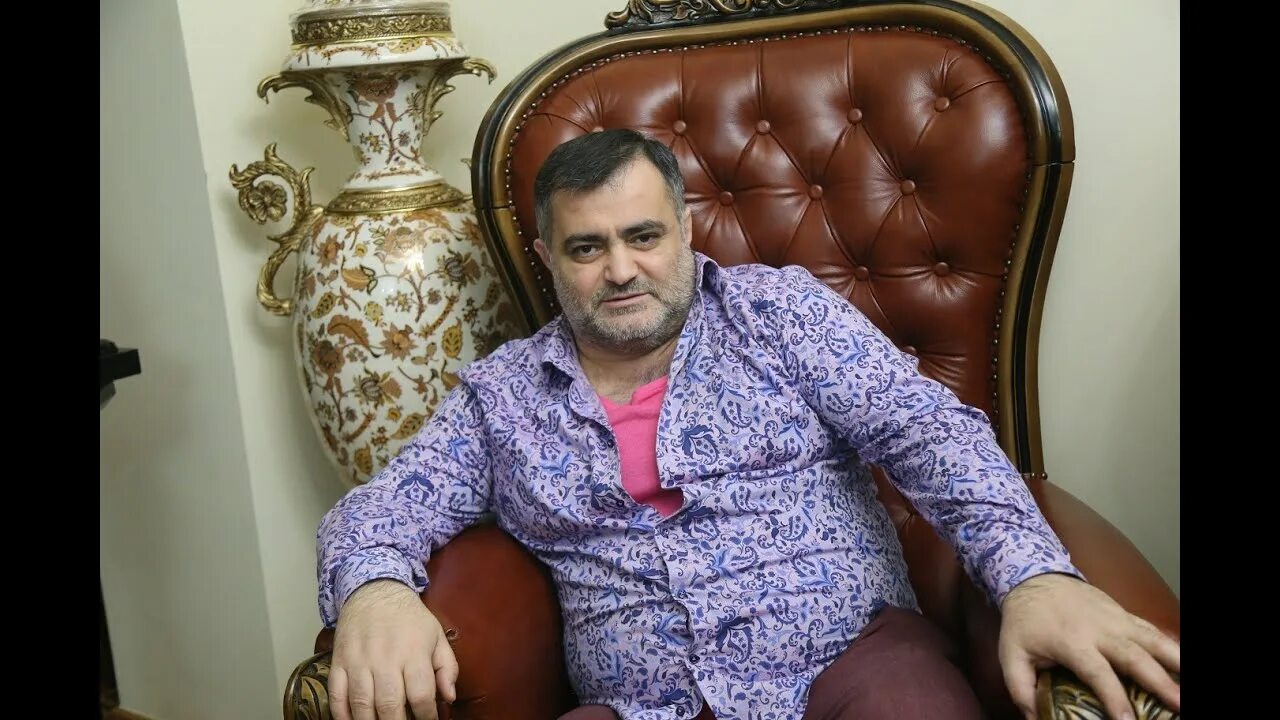 Махмудов 4. Искандар махмудов бизнесмен.