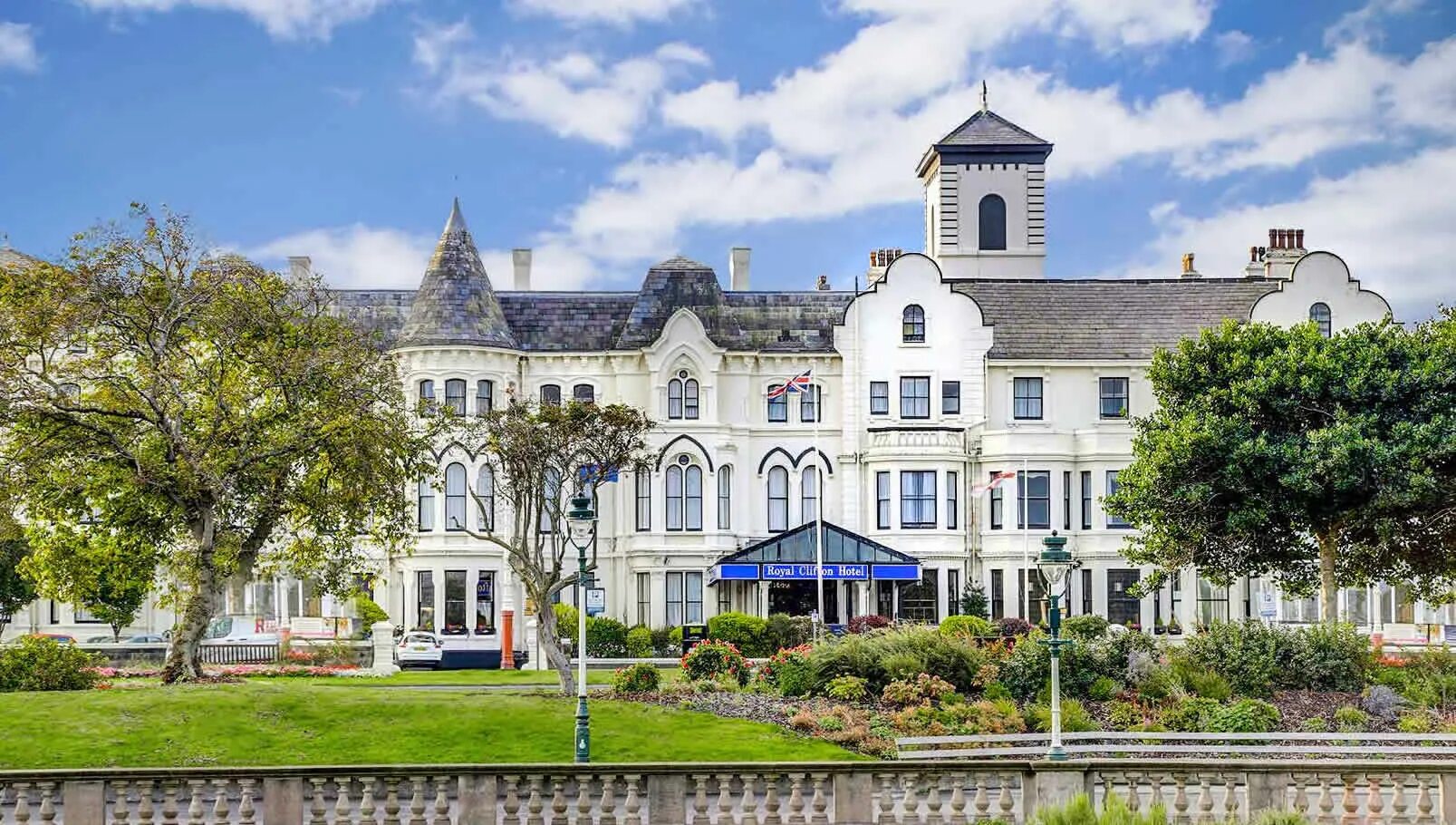 Southport город в англии. Саутпорт честерс-милл. Саутпорт сша. Саутпорт англия. Southport город в англии.