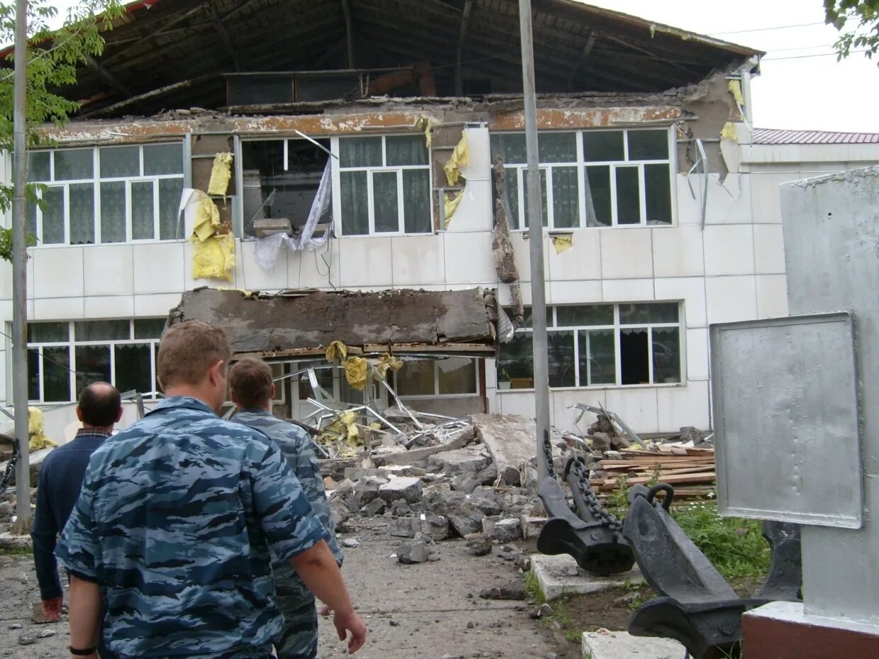 Землетрясение в хабаровске. Землетрясение в Невельске 2007. Землетрясение на Сахалине 2007 Невельск. Невельск Сахалин землетрясение 2 августа. Невельск 2007.