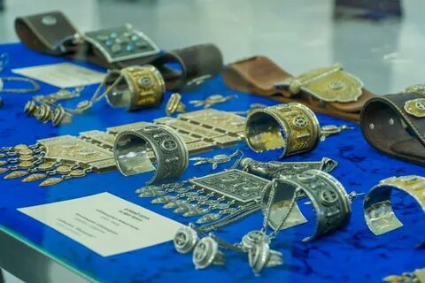 Армян үлкен сиськи бейне