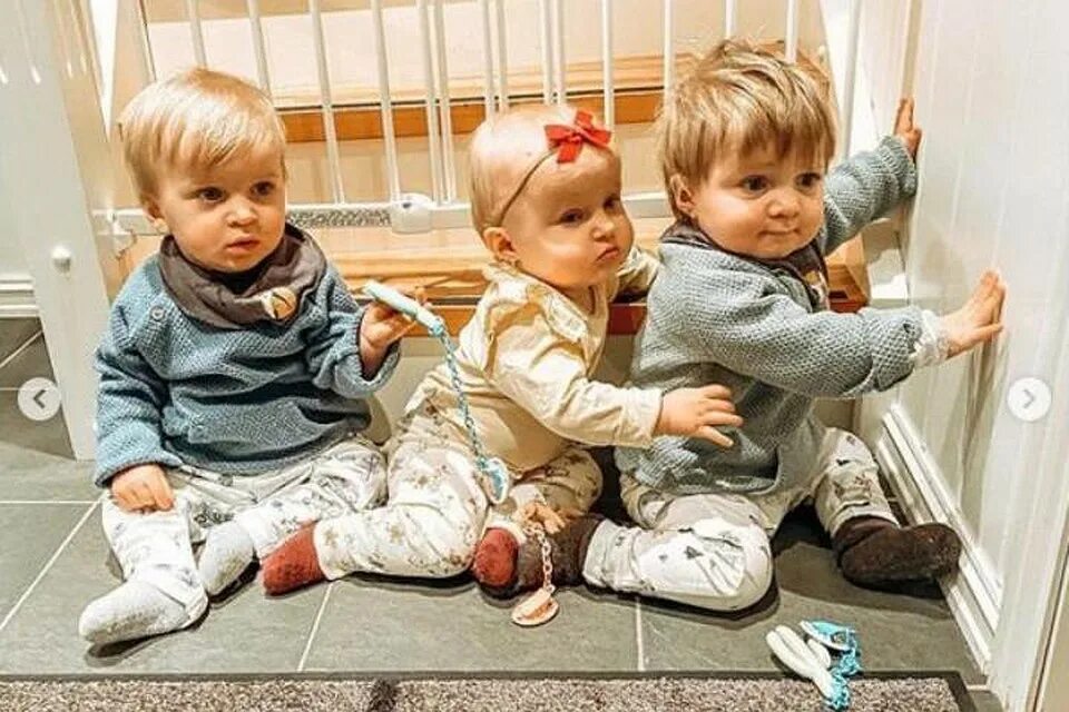 тройняшки для бывшего богда. тройняшки мальчики. тройняшки для бывшего богда. дети двойняшки. тройняшки два мальчика и девочка.