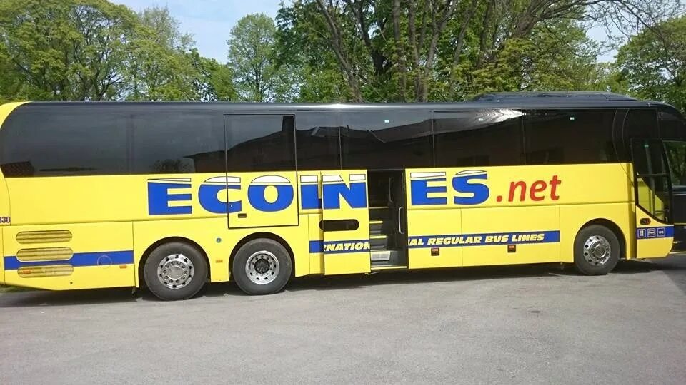 Эколайнс салон автобуса. Ecolines двухэтажный автобус. Эколайнс (Омрон). Двухэтажный автобус Эколайнс салон.
