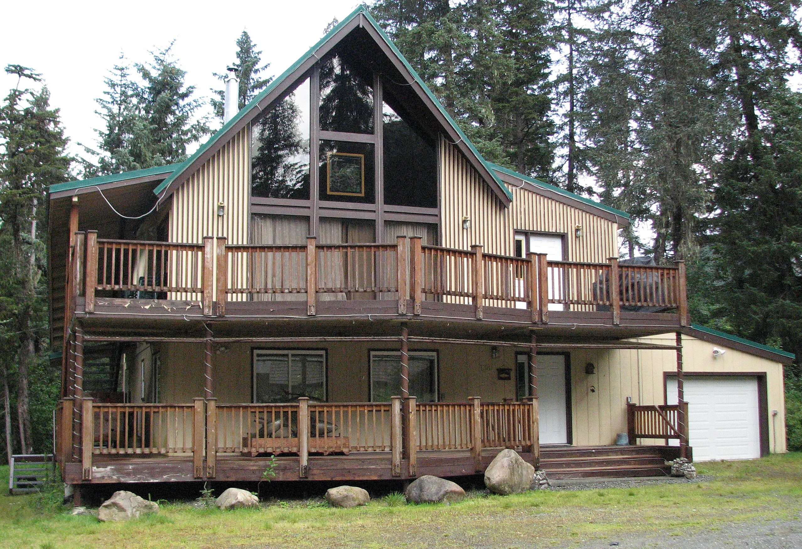 Дома на аляске. Girdwood, Alaska. Деревянные дома на Аляске. Частные дома на Аляске. Аляска постройки.