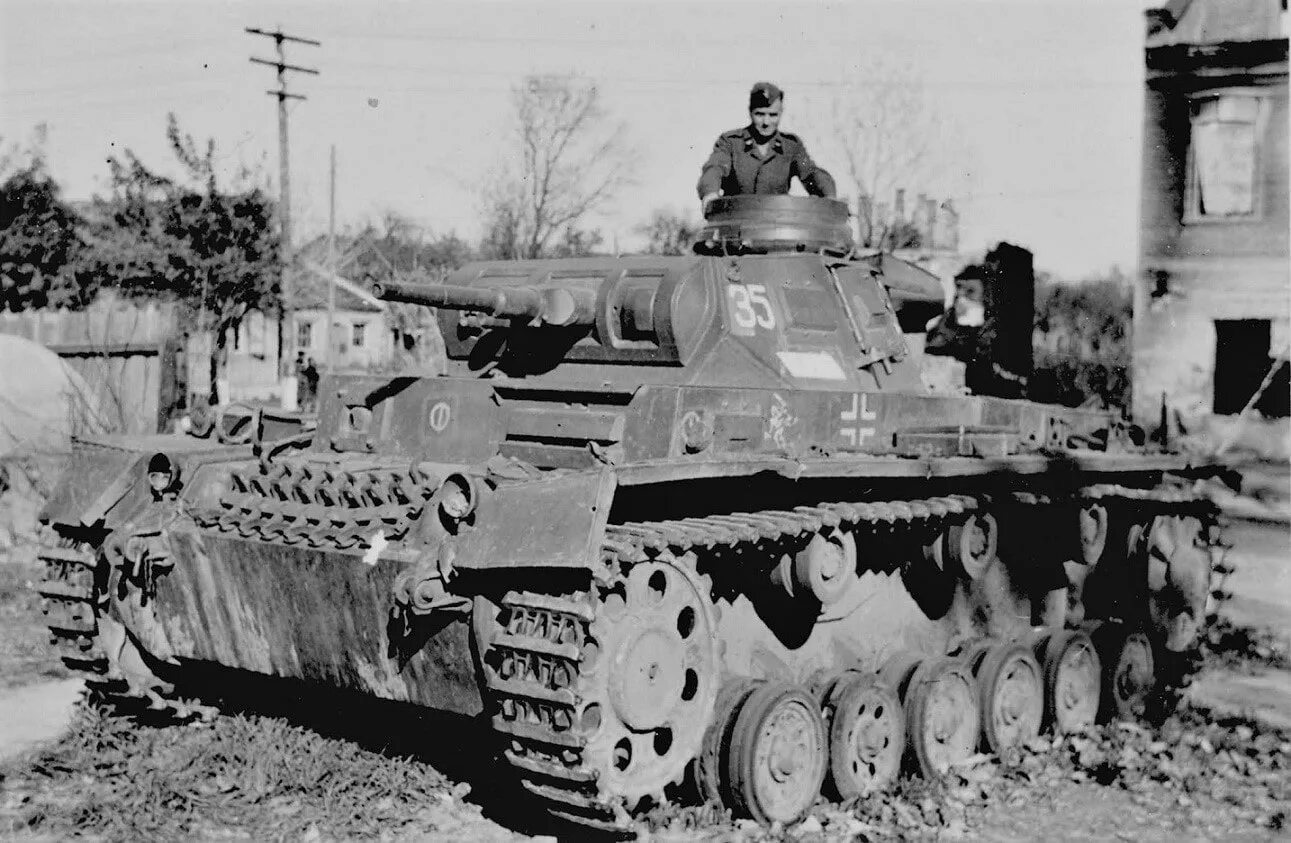 Немецкие танки 1941. Танк PZ Kpfw 3. PZ III 1941. PZ.III Ausf.f. 15 Танковая дивизия вермахта PZ III.