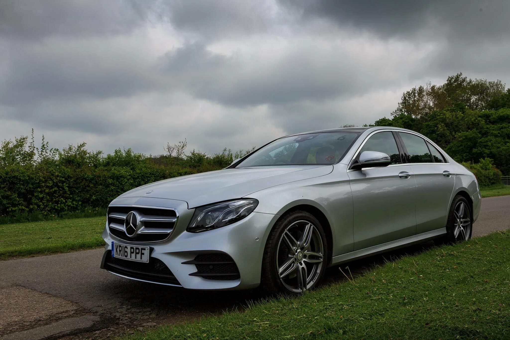 Е 220 д. Mercedes benz e220d. mercedes 220d. мерседес е220d новый. мерседес е класс 220 d.