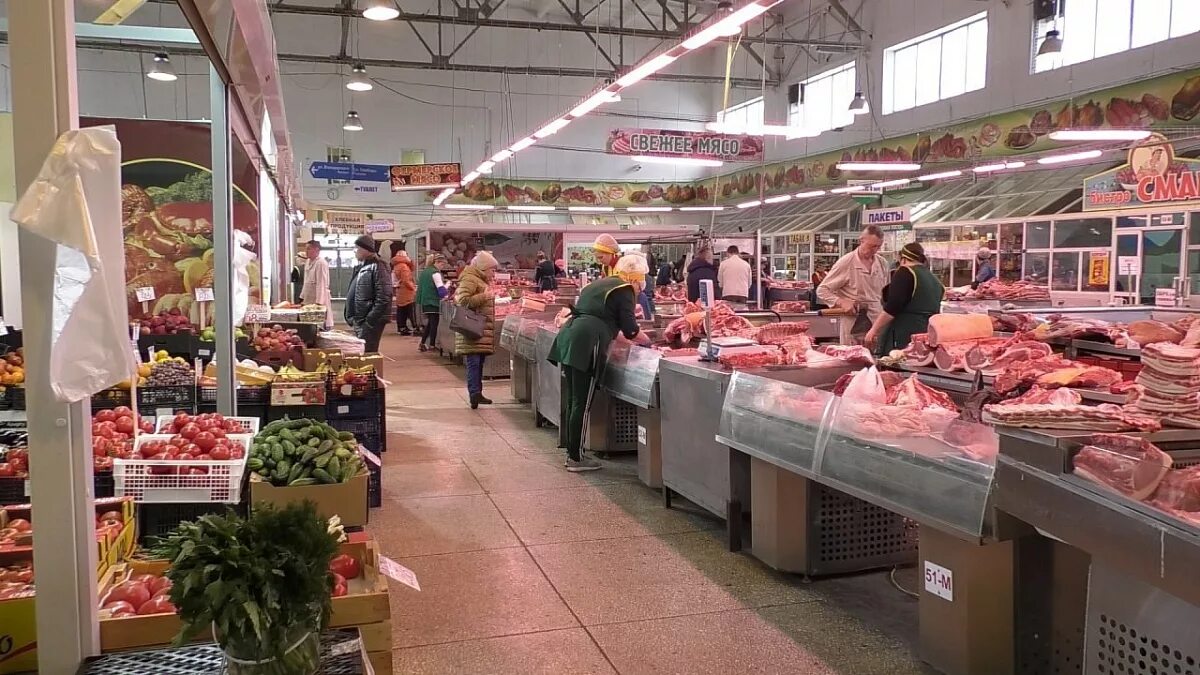 Центральный рынок в грозном. Рынок киров. Центральный рынок. Центральный рынок. Центральный рынок города кирова.