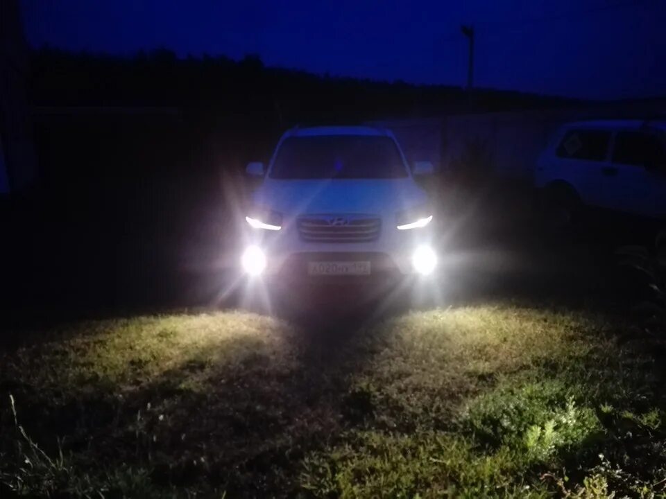 ПТФ Санта Фе 2. Лампочка в туманке Hyundai Santa Fe 2. Лампа противотуманки Санта Фе 2. Лампа противотуманная Хендай Санта Фе 2.