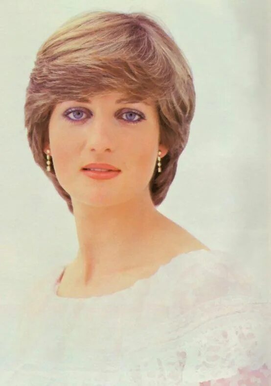 Какая прическа была у принцессы дианы Why concert for Diana hit the wrong note with writer