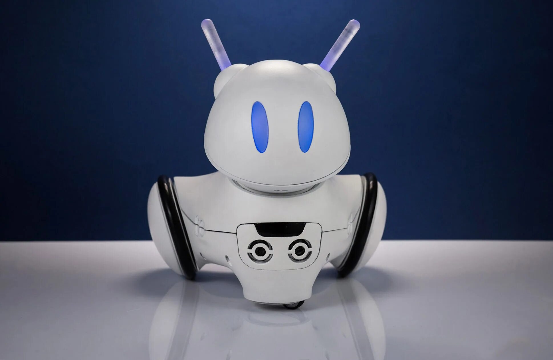 Робот достав. Робот photon. игрушка робот. необычные роботы. робот наблюдатель.