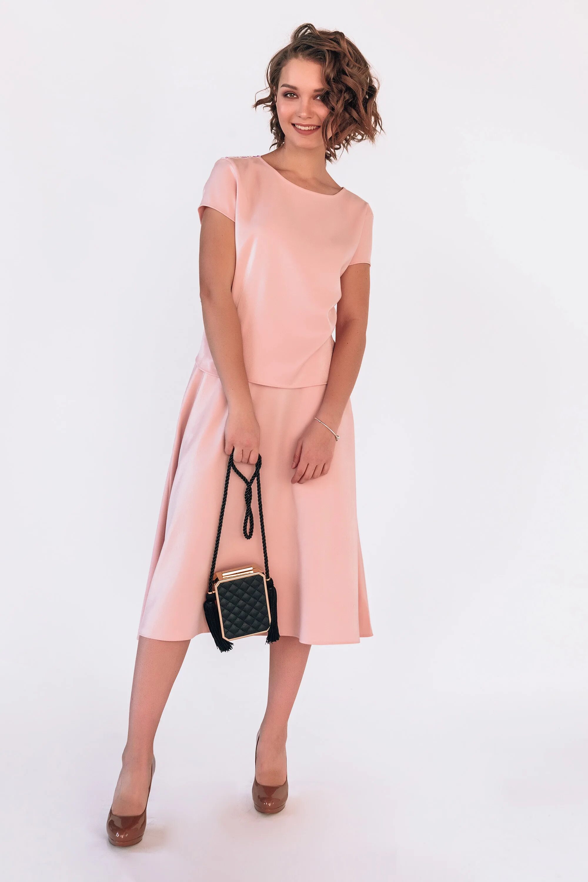 тамбовчанка женская одежда интернет магазин от производителя. текстильная фабрика тамбовчанка. шифоновое платье тамбовчанка. тамбовчанка женская одежда интернет магазин от производителя. платья тамбовчанка интернет.