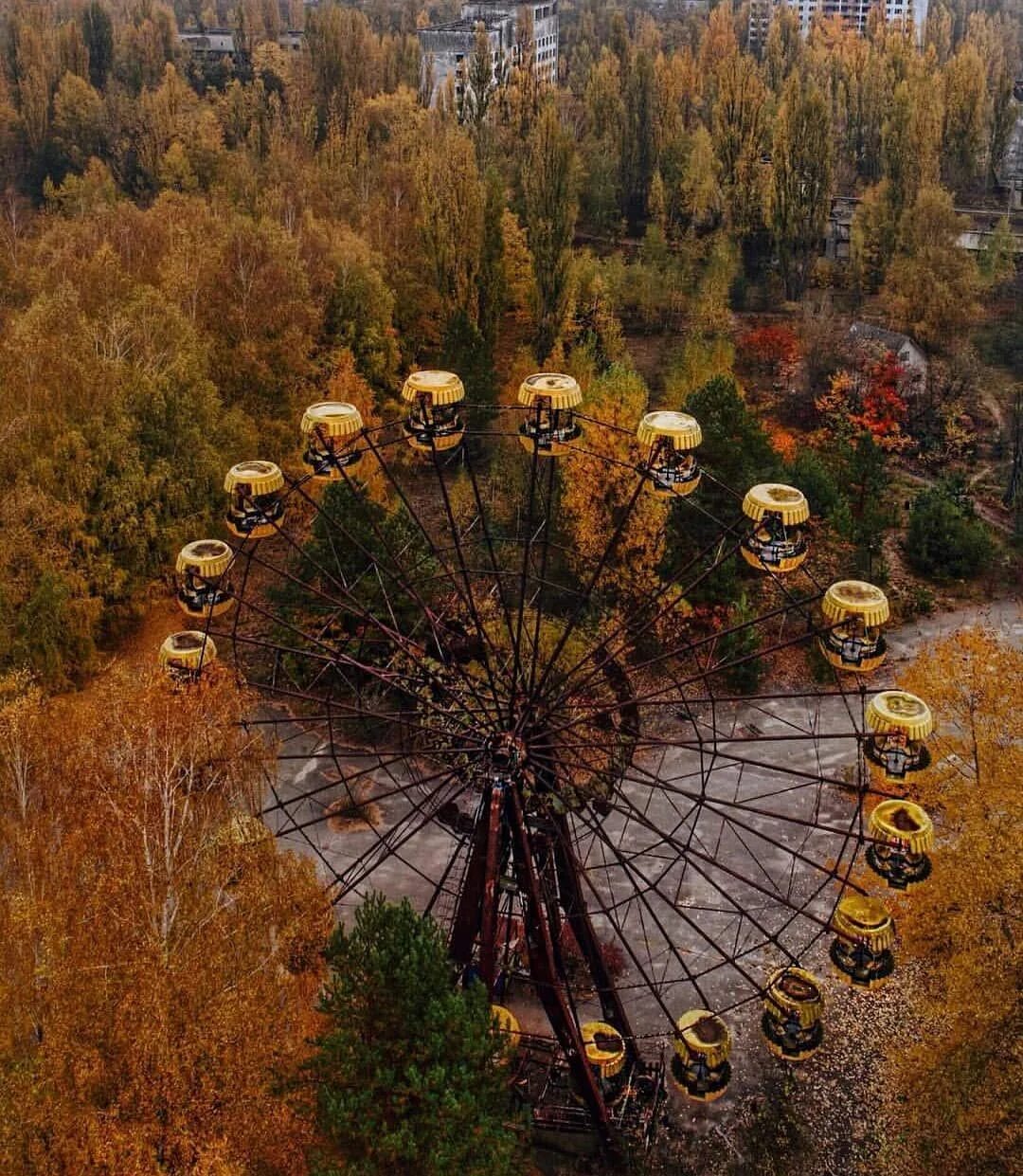 Pripyat chernobyl. Колесо обозрения Припять. Припять Чернобыль ЧАЭС зона отчуждения. Припять ЧЗО. Город Припять.