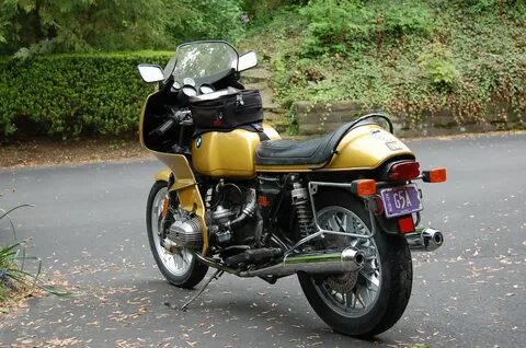 R 100