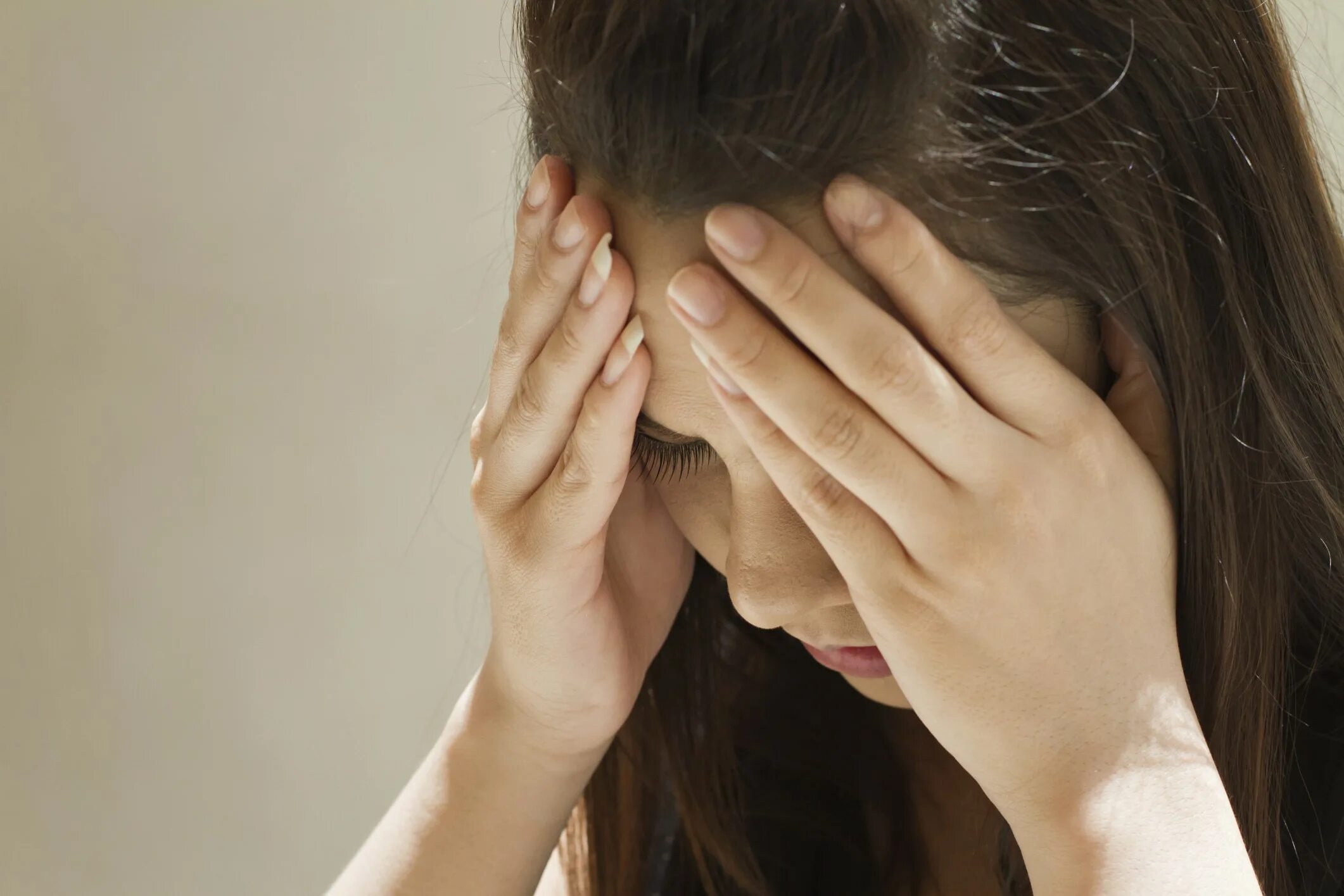 Боль и ощущение жара. Боль фото эмоции. migraine. красивые картинки боль.