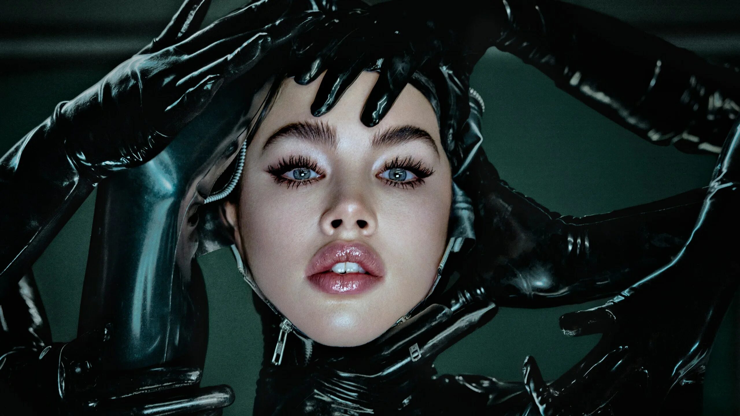 Isamaya ffrench. Isamaya beauty. Isamaya industrial palette. Isamaya beauty. Industrial by isamaya beauty купить.