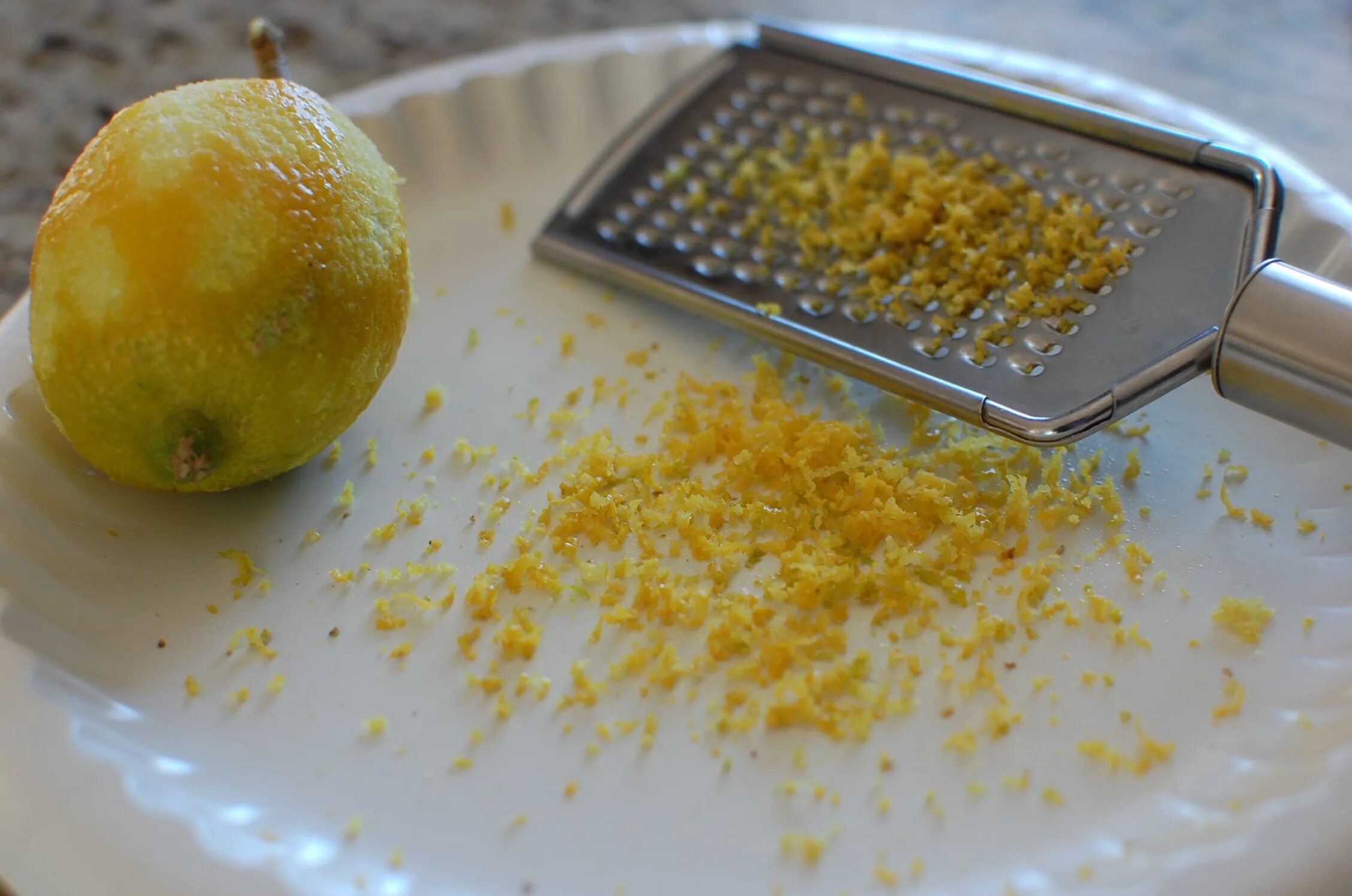 Лимон цедра (250гр). Корка лимона. Натертая цедра лимона. Кожура лимона. Влажность лимонная цедра.