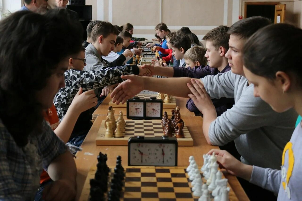 Турнир по классикам. Шахматные баталии. Chess plaza. Поронайск шахматист. Классические шахматы турнир.