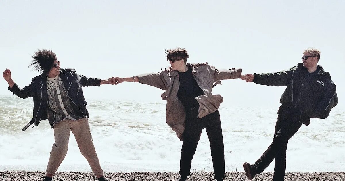 Already back. Already gif. образование времен в английском таблица. Already back. Present perfect past simple игры.