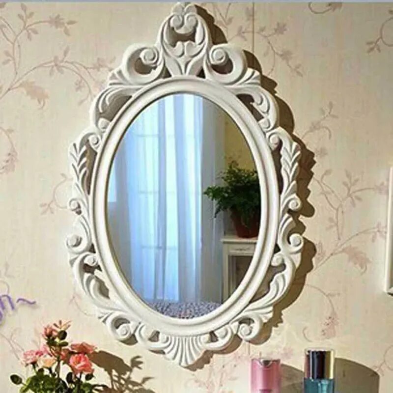 Настенное зеркало в спальне. Красивые зеркала. Зеркало для спальни настенное. Резное зеркало в ванную. Красивые рамы для зеркал.