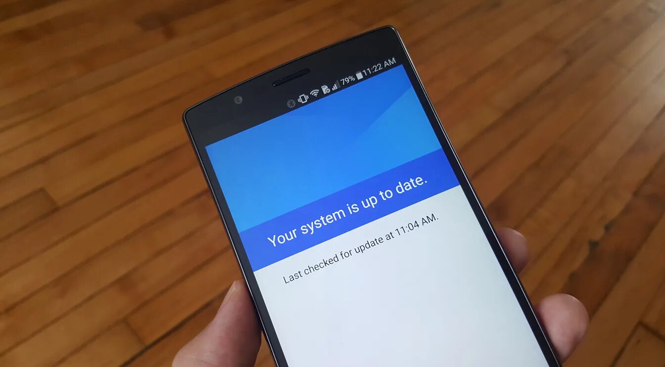 Обновление безопасности андроид. Phone update. Обновление безопасности Samsung. Phone updates ad.