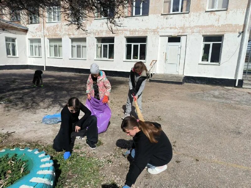 13 мая школы. Школа 25 воронеж. Рудный казахстан школа. Мбоу сош с русская халань. Май школа.