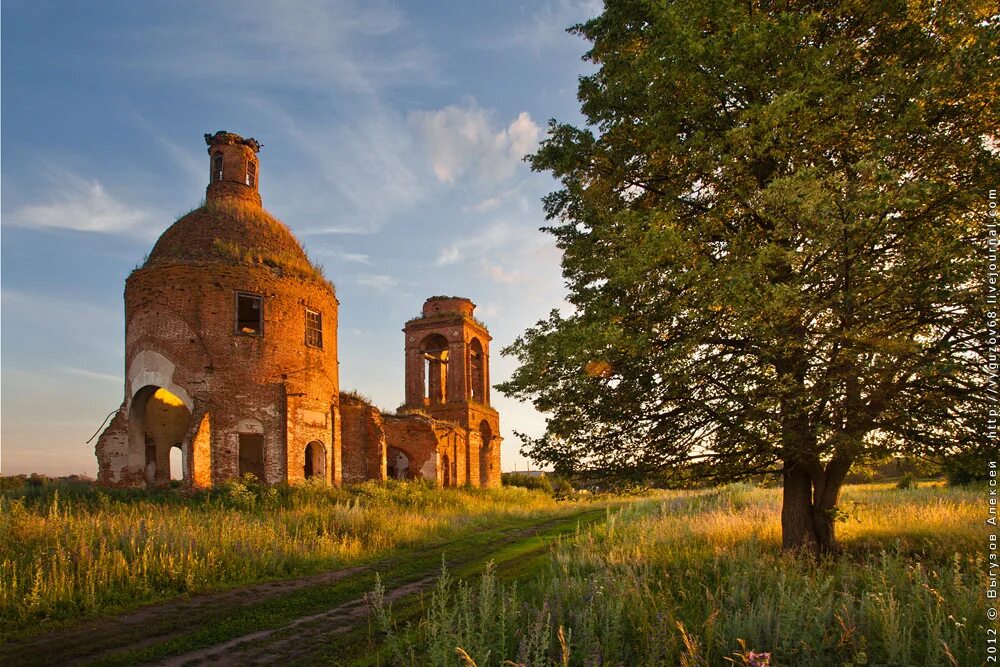 сербия. старый храм в николаевском районе ульяновской области. разрушенные храмы вологды. церковь богородицы в стара-павлица сербия. храм погост крест ивановская область.