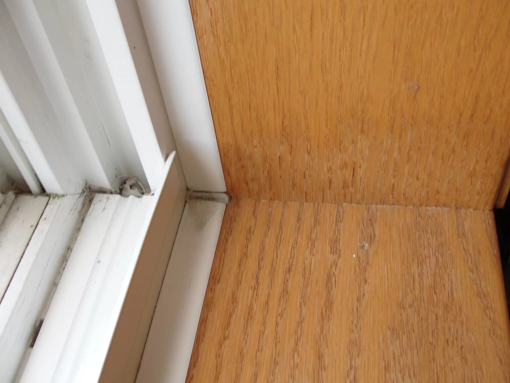 оконные откосы из мдф. откосы для пластиковых окон кюнель. деревянные откосы на окна. откосы дверей из ламината. откосы из ламината.