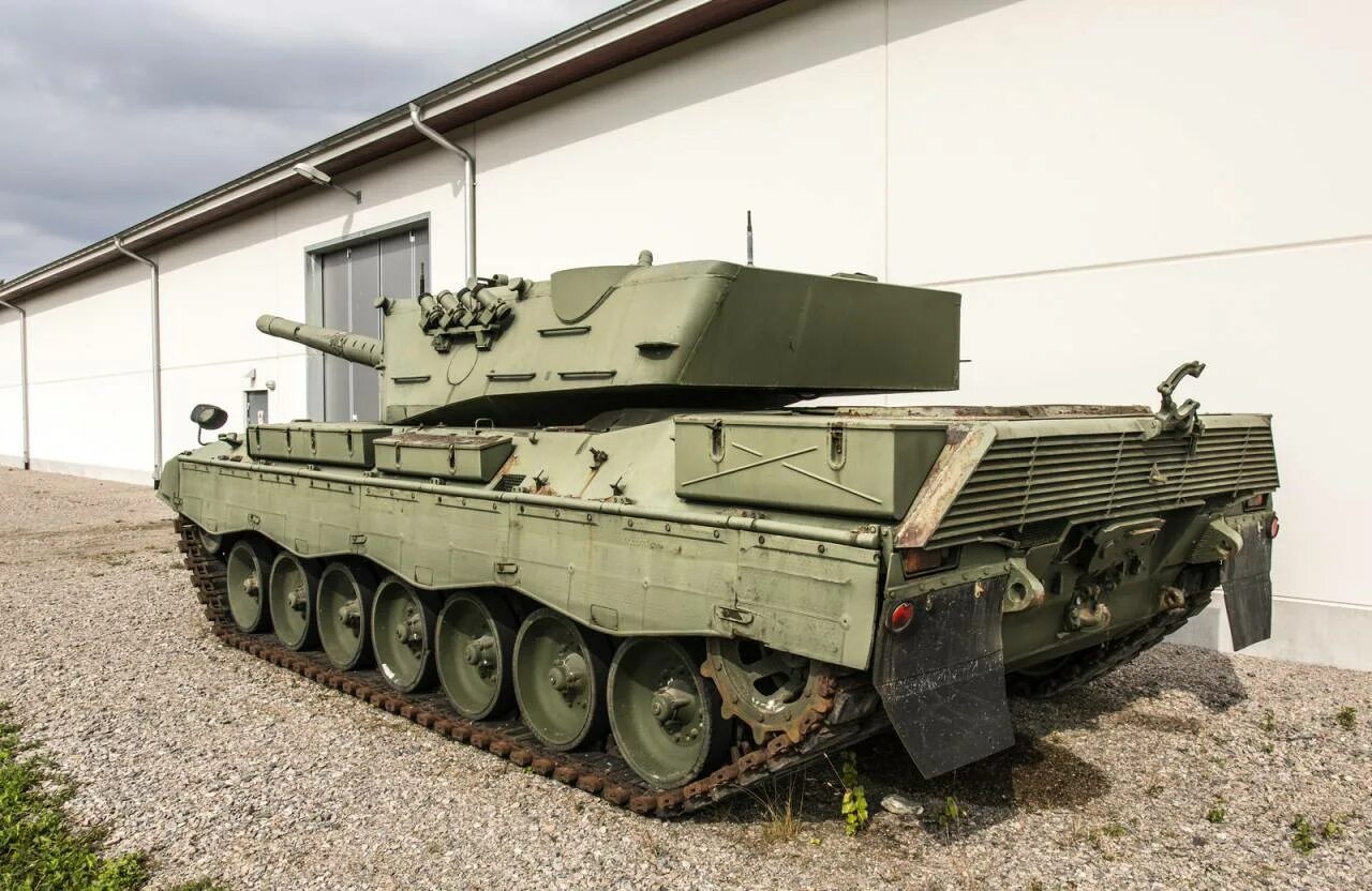 Леопард 2к. Леопард 2 кайлер. леопард 2av. леопард кайлер leopard 2k. leopard 2 prototype.