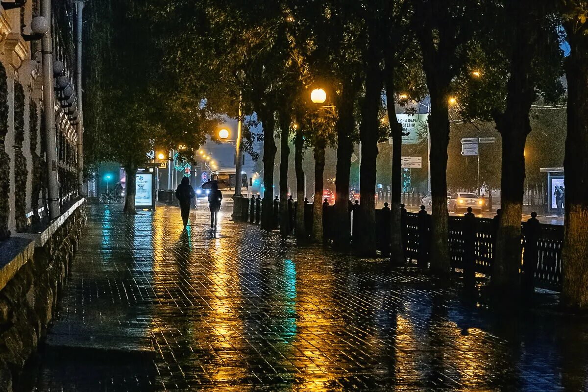 Ночной дождь. Дождь в городе. Город после дождя. Дождь вечер город.