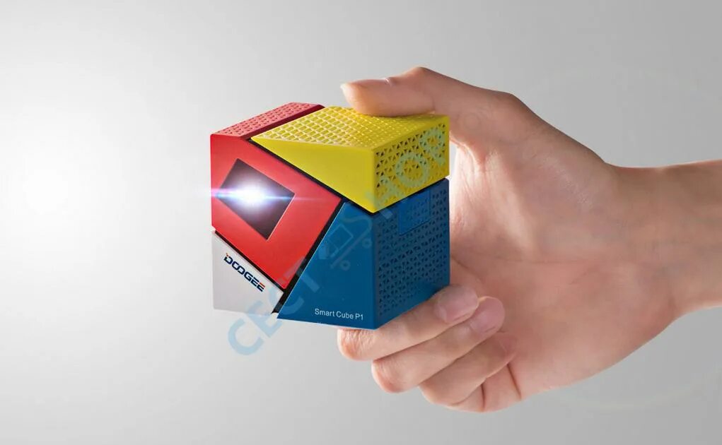 P cube. Smart Cube Projector. Мини проектор кубик. Кубик рубик проектор. Электронные кубики.