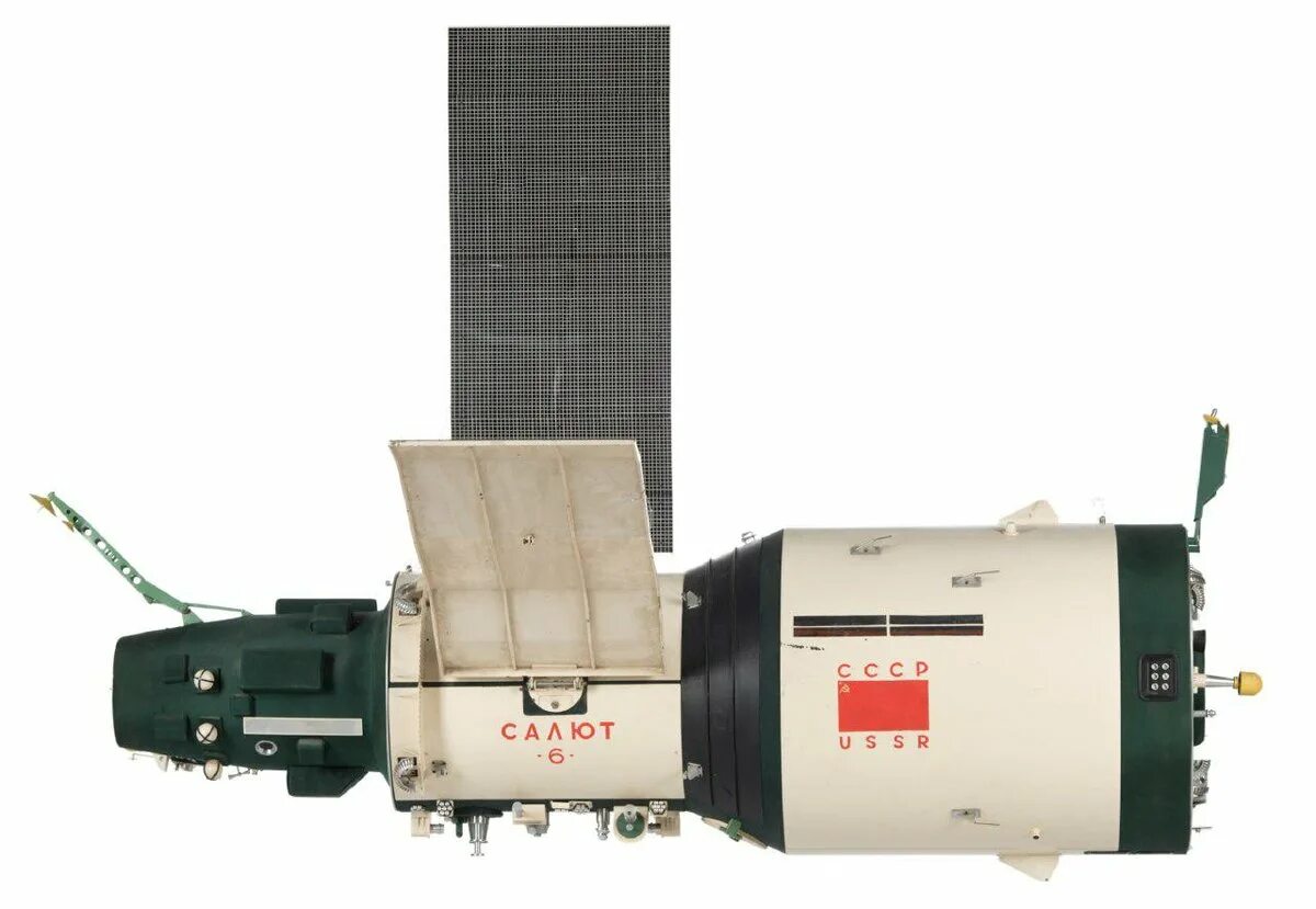 Модель космической станции салют 7. Салют 6. Салют-1 орбитальная станция. Салют 6. Советские орбитальные станции.