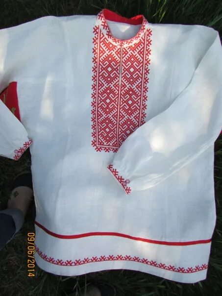 Рубаха богатыря. Славянская белая рубаха. рубаха богатырская. славянская рубаха с символикой.