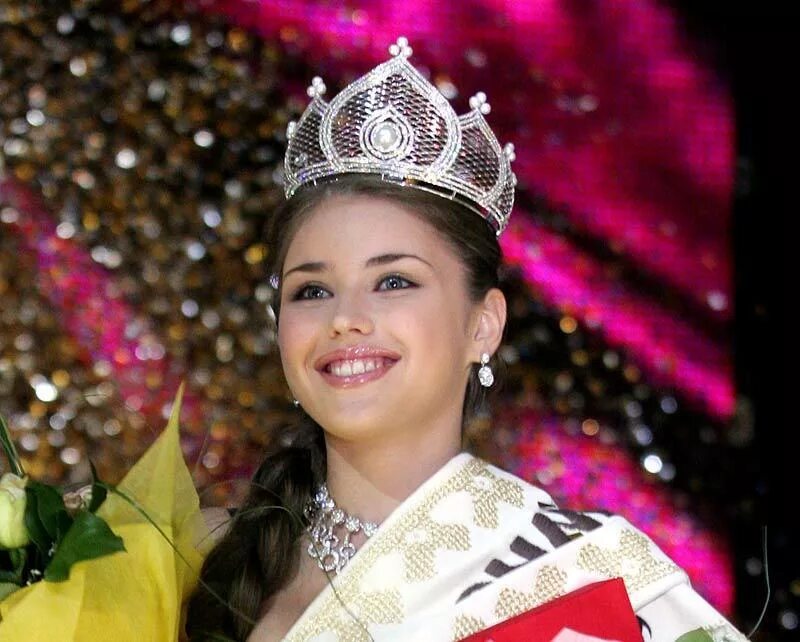 александра даддарио 2005. рослин фрей актриса. сербская полицейская девушка. александры разных стран. александра костенюк шахматистка.