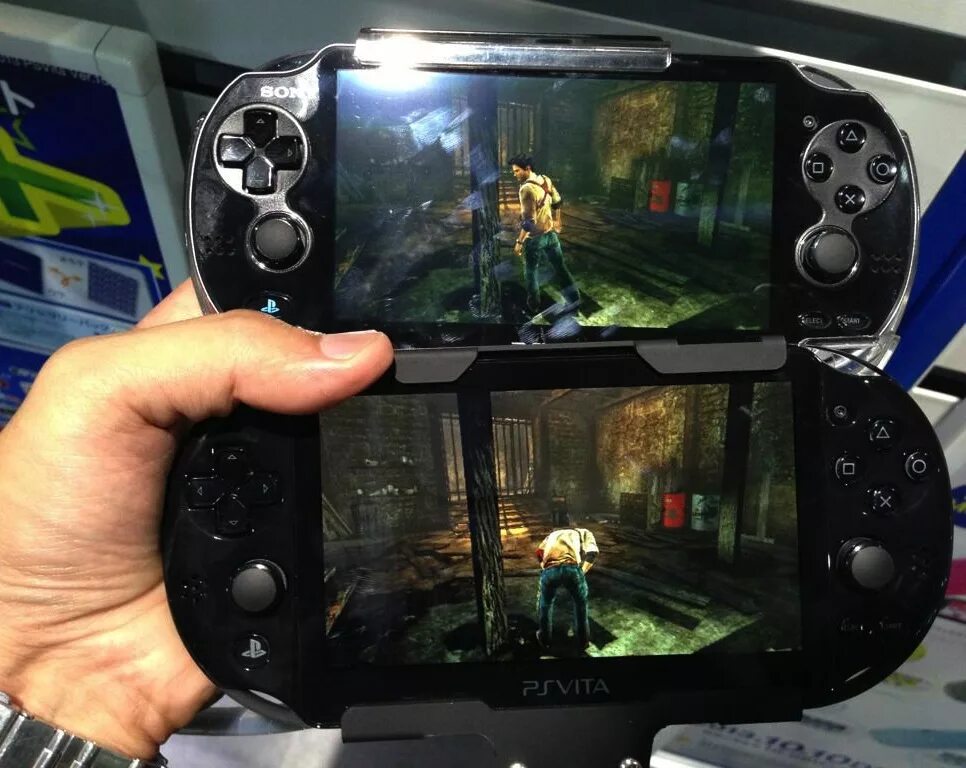 Sony PLAYSTATION Vita 2000.