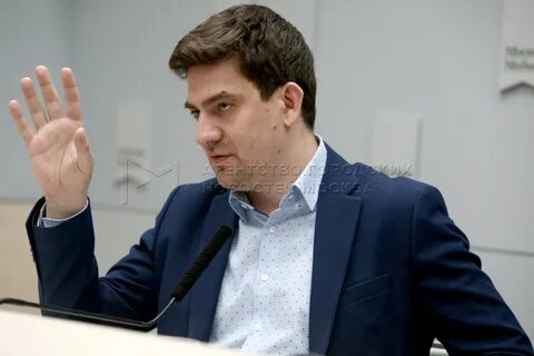 Биография ведущего пятеро на одного