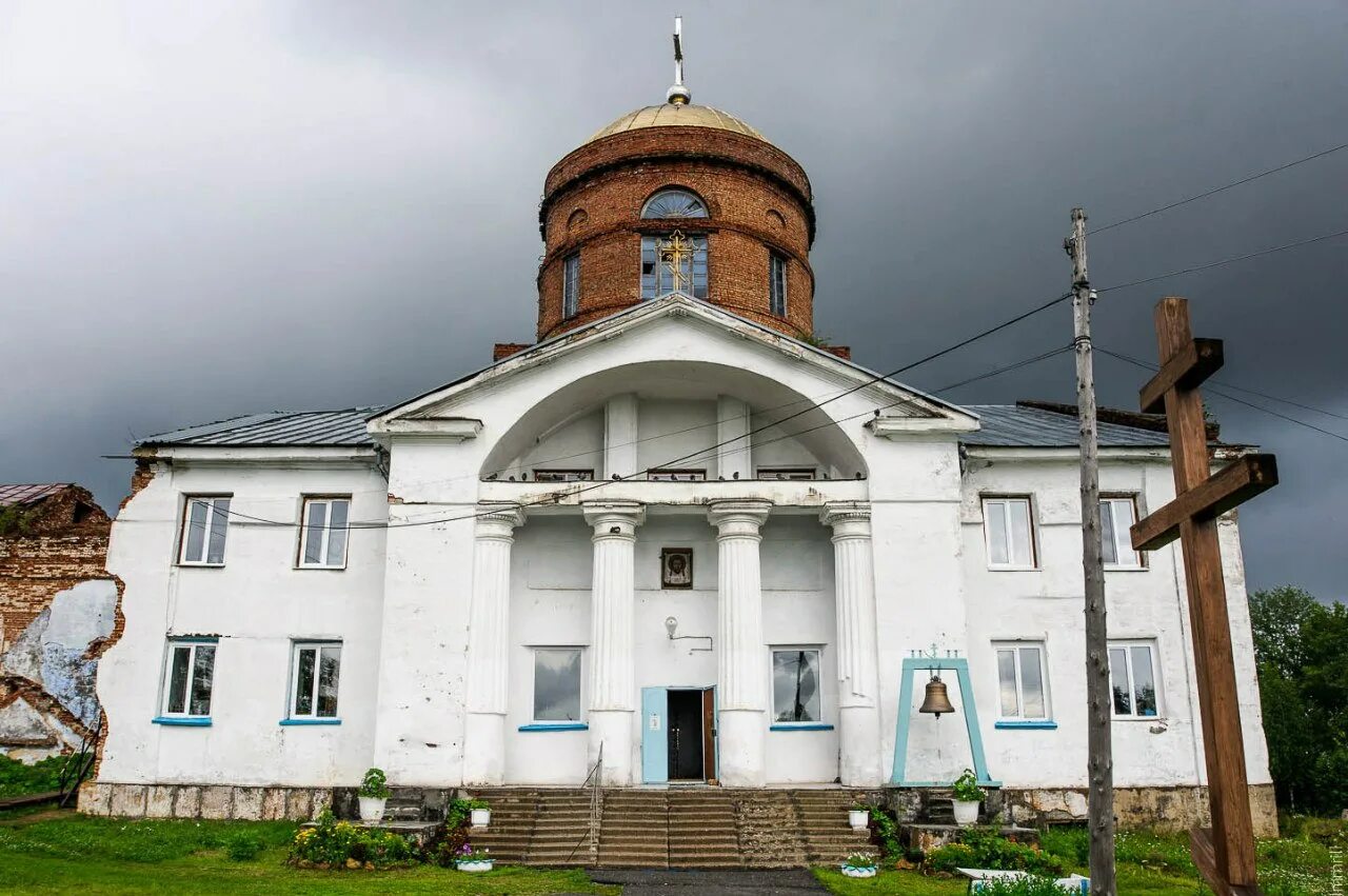 Церковь Александровск Пермский край. Город Александровск Пермский край храм. Спасо Преображенская Церковь Александровский Пермский край. Александровск Церковь Спаса Преображения. Пермский край александровск прогноз погоды