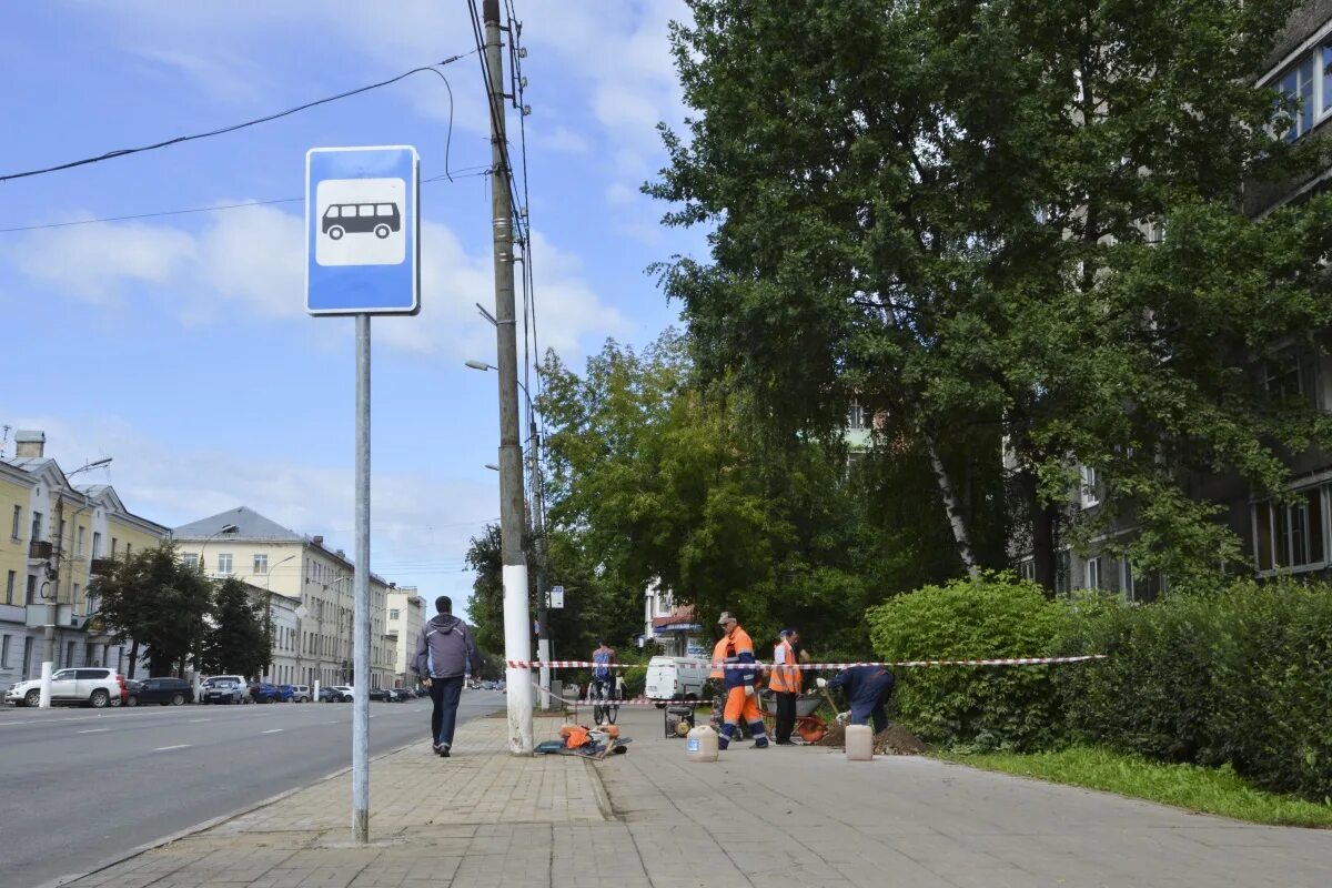 Остановки тверь спирово. Остановки 6 тверь. Автопавильоны на автобусных остановках. Умные остановочные комплексы. Остановочный павильон тверь.