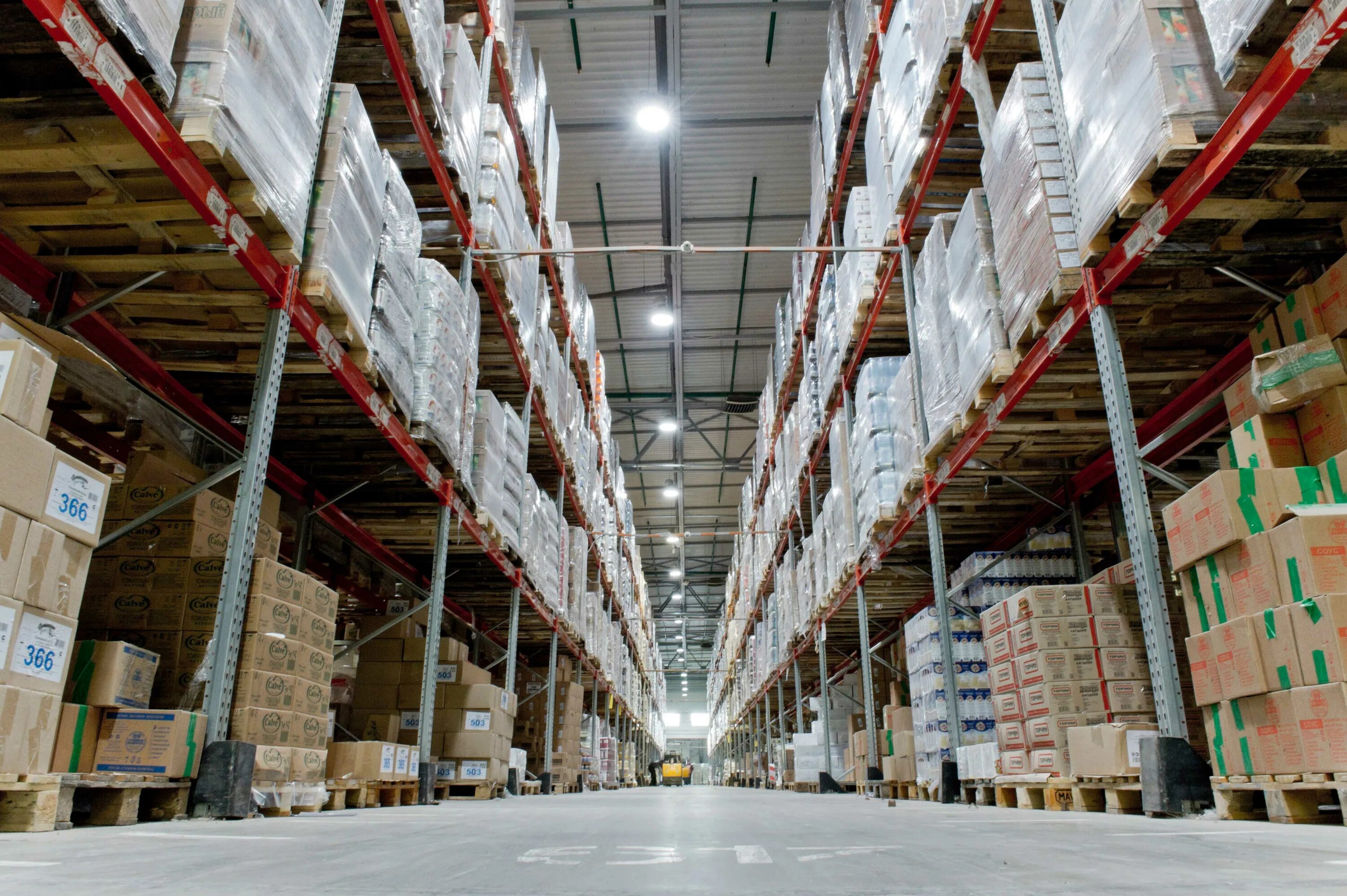 Распределительный центр дикси юг ногинск. Дикси приглашаем на работу. Работа в дикси. Рц внуково дикси юг. Комплектовщик дикси.