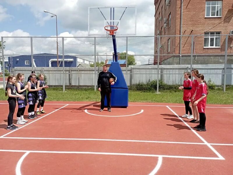 учитель физкультуры 7 школа. физкультура в школе. педагог по физической культуре. учитель физкультуры 7 школа. красноярский край шарыпово 2 школа.