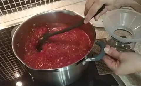 Аджика из свеклы на зиму