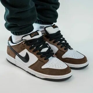 Brown low